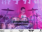 小姐姐远走高飞架子鼓,鼓动青春旋律——小姐姐的架子鼓传奇之旅